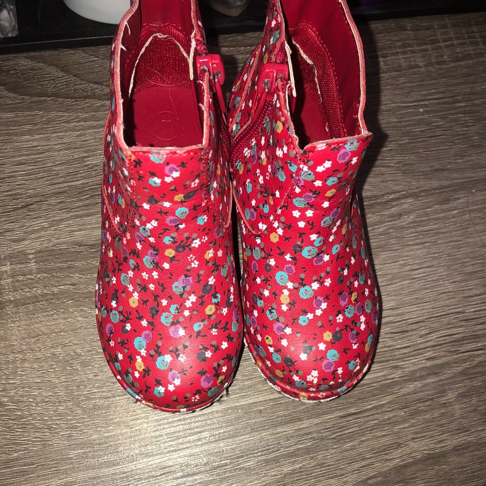 Toddler booties